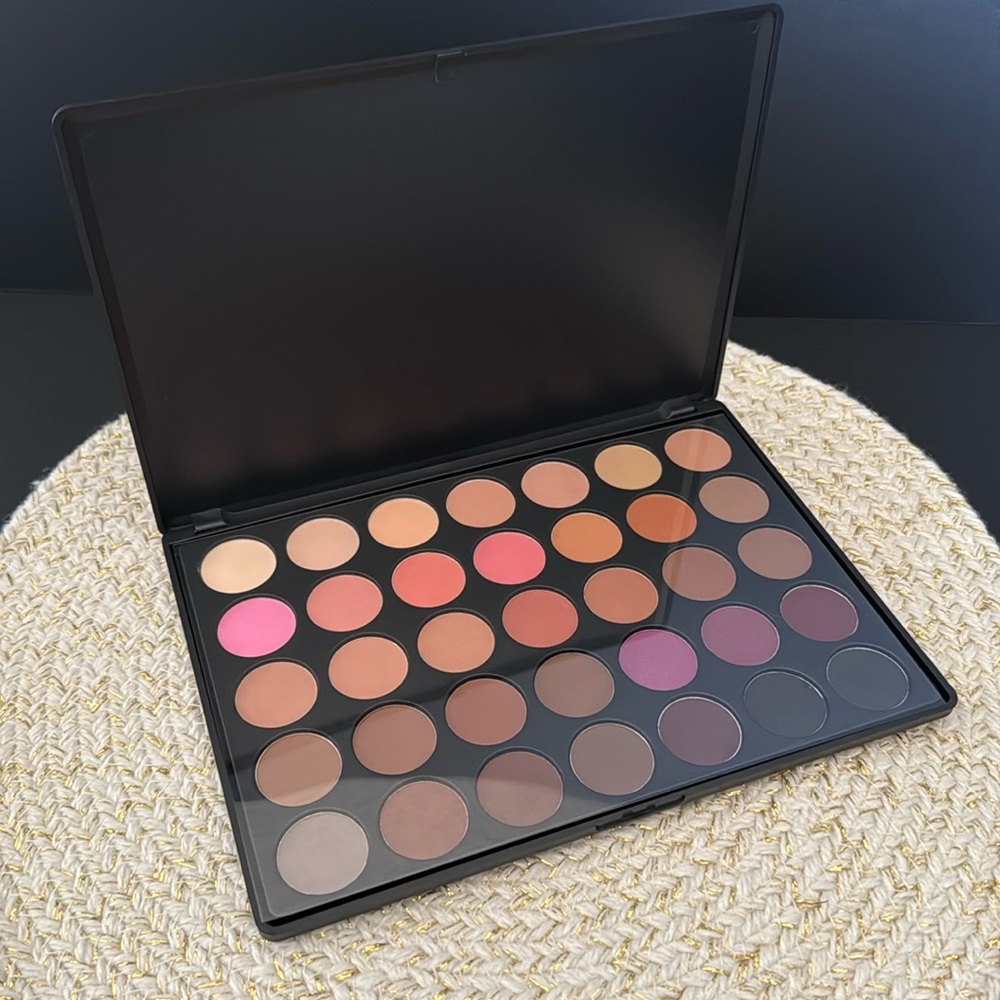 Eyeshadow Palette